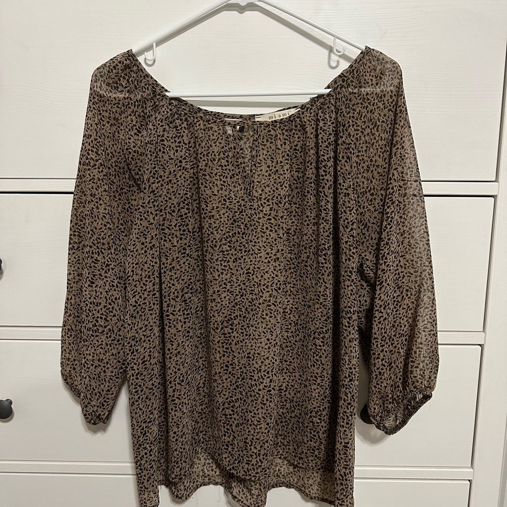 Lightweight top